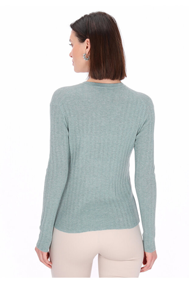 Sweater - 4