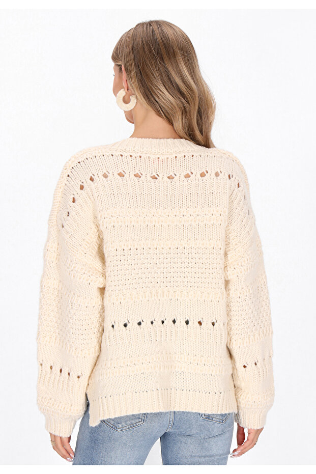 Sweater - 4