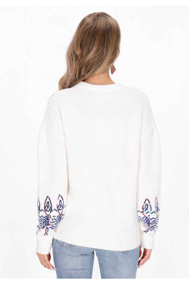 Sweater - 4