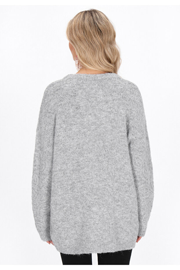 Sweater - 4