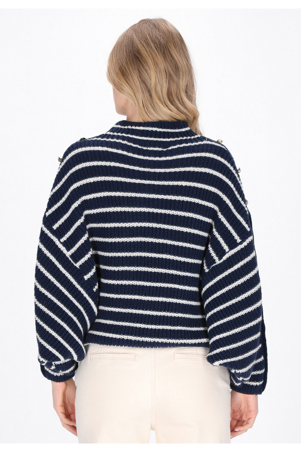 Pullover - 4