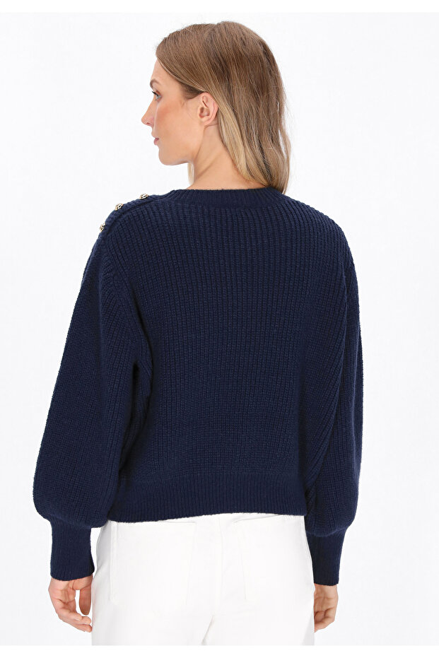 Sweater - 4