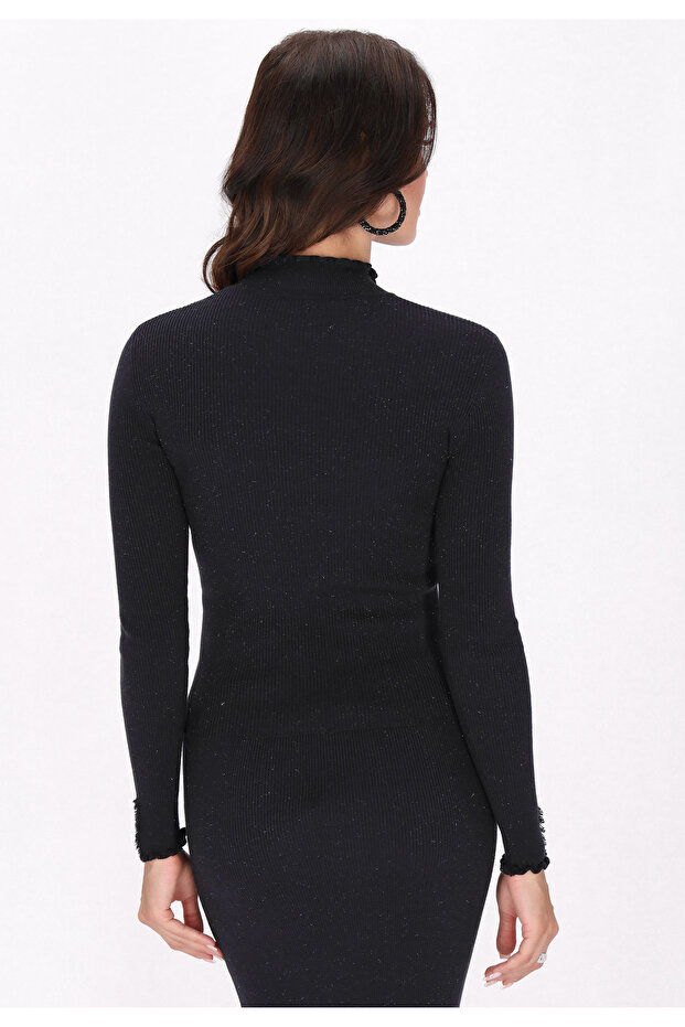 Sweater - 4
