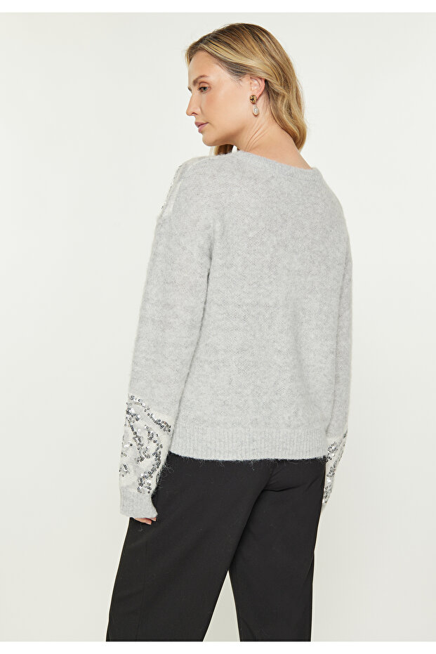 Sweater - 4