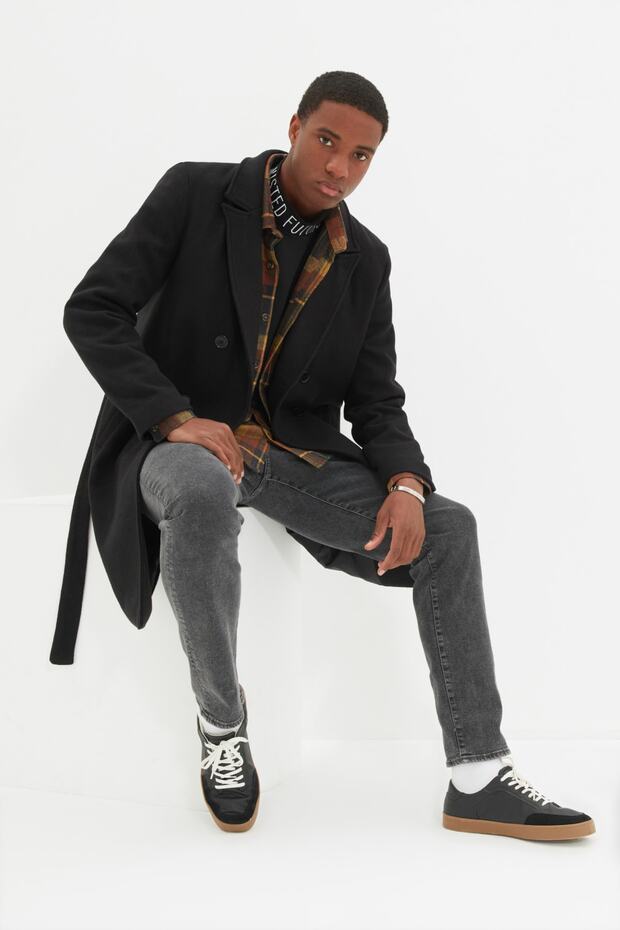 Чорне довге коротке пальто регулярного крою з двобортною застібкою і кушаком Детальна інформація TMNAW21KB0101 - 7