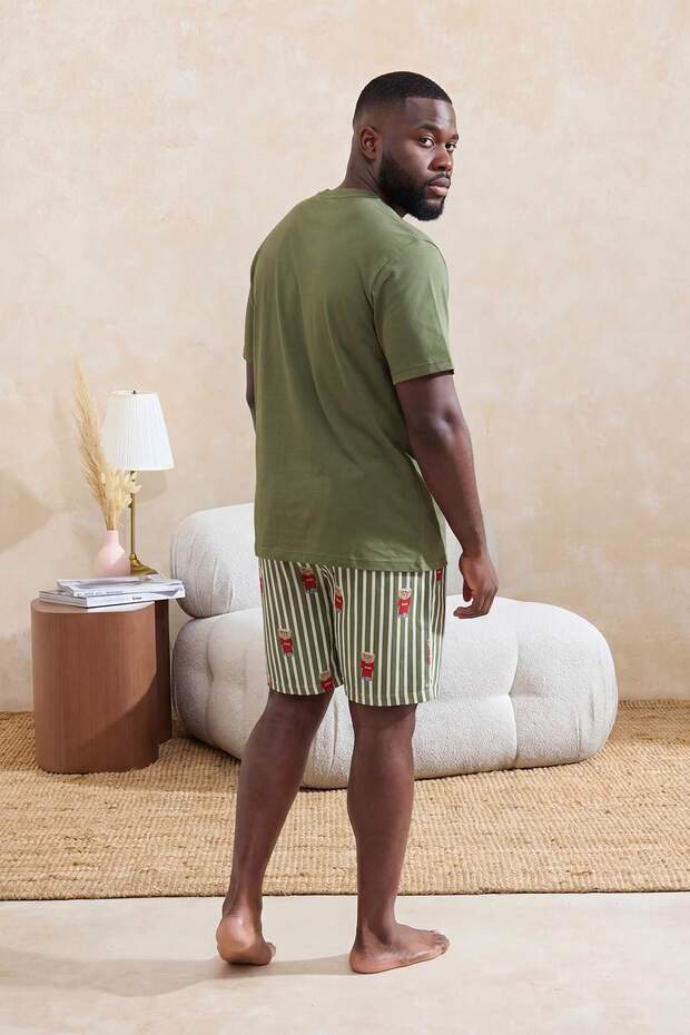 Büyük Beden Haki Regular Kesim Çizgili Ayıcık Desenli Örme Pijama Takımı TMNSS26AI00004 - 3