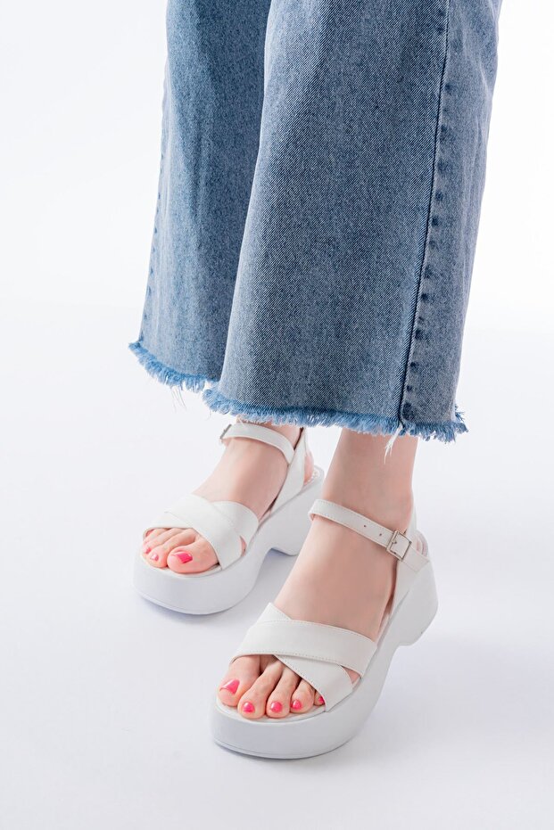 24414-1005 White Daily Cross Wedge Heel Women's Sandals