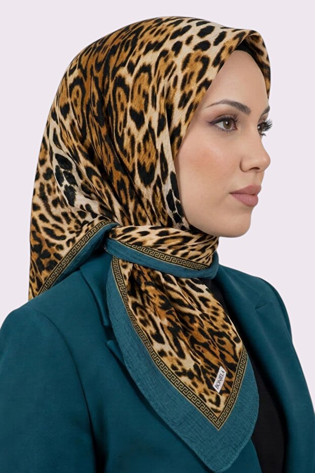 وشاح ميو جاز نسائي منقوش بنقشة الفهد باللون الفيروزي