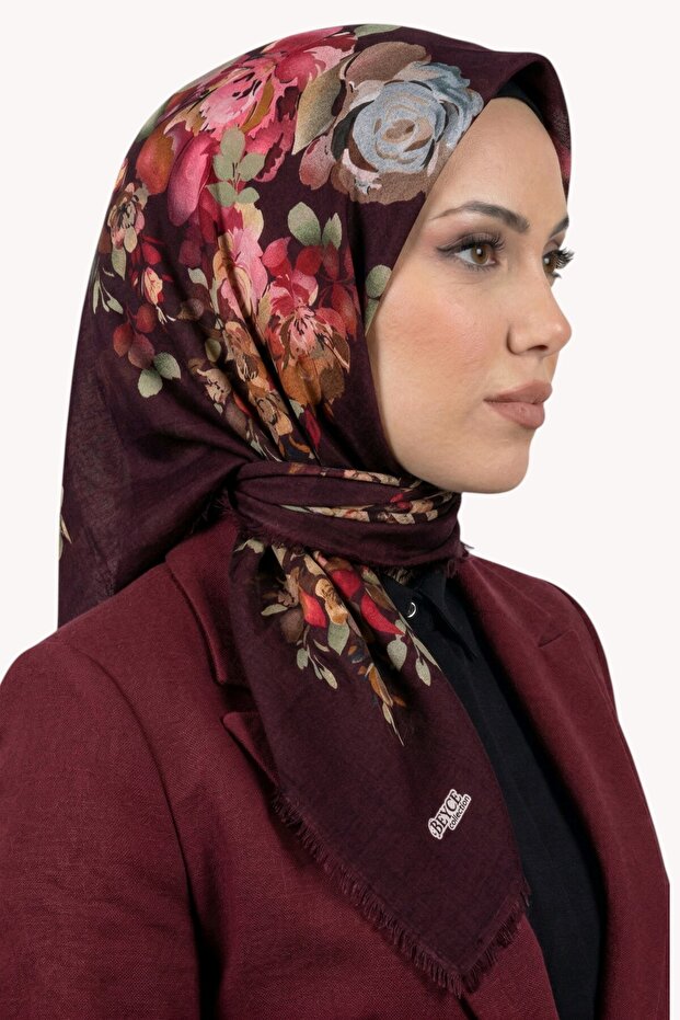 Women's Burgundy Floral Flared Scarf