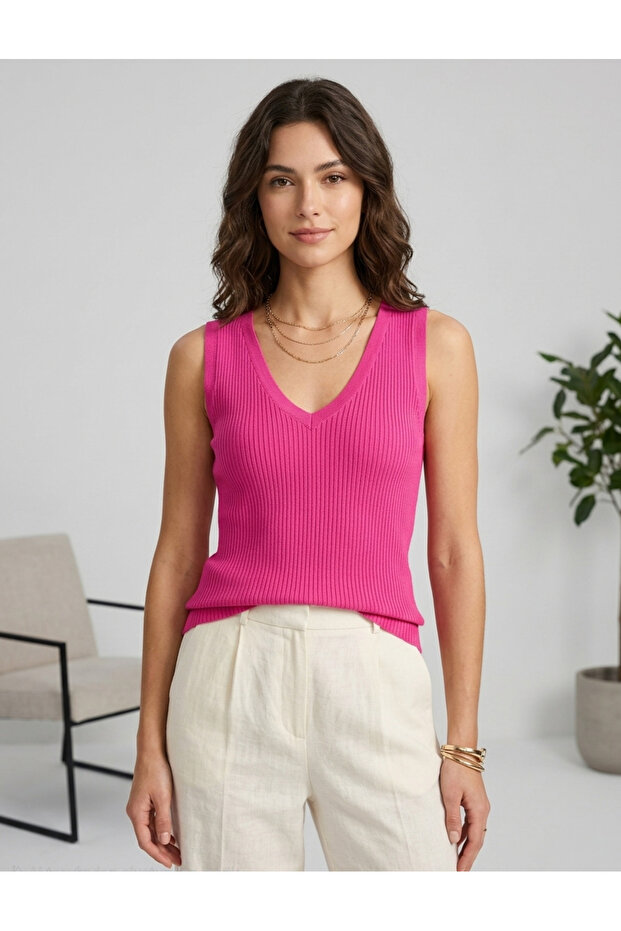 V-Neck Thick Strap Blouse Soft Textured Ribbed Undershirt