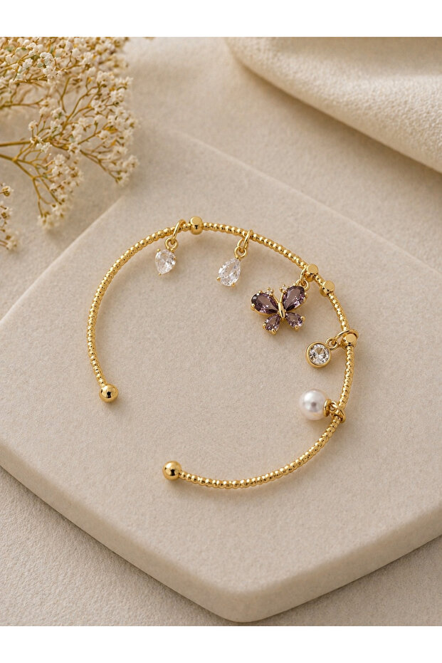 Gold Bracelet with Butterfly Charm