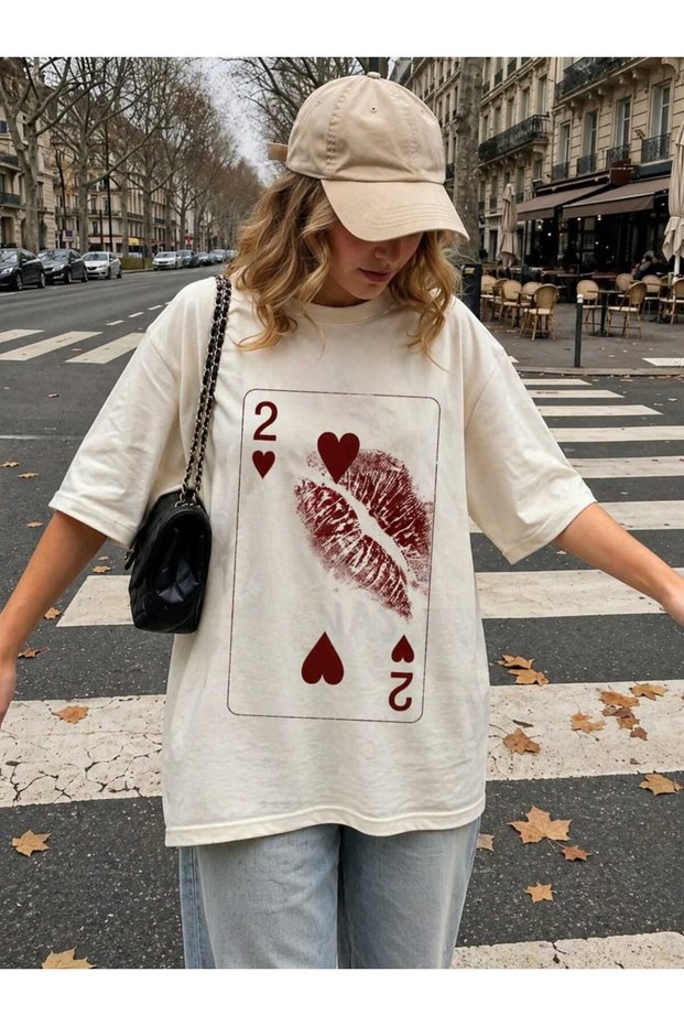 Colorful Oversize Unisex Playing Card Mug 2 Kiss Printed Summer Tshirt