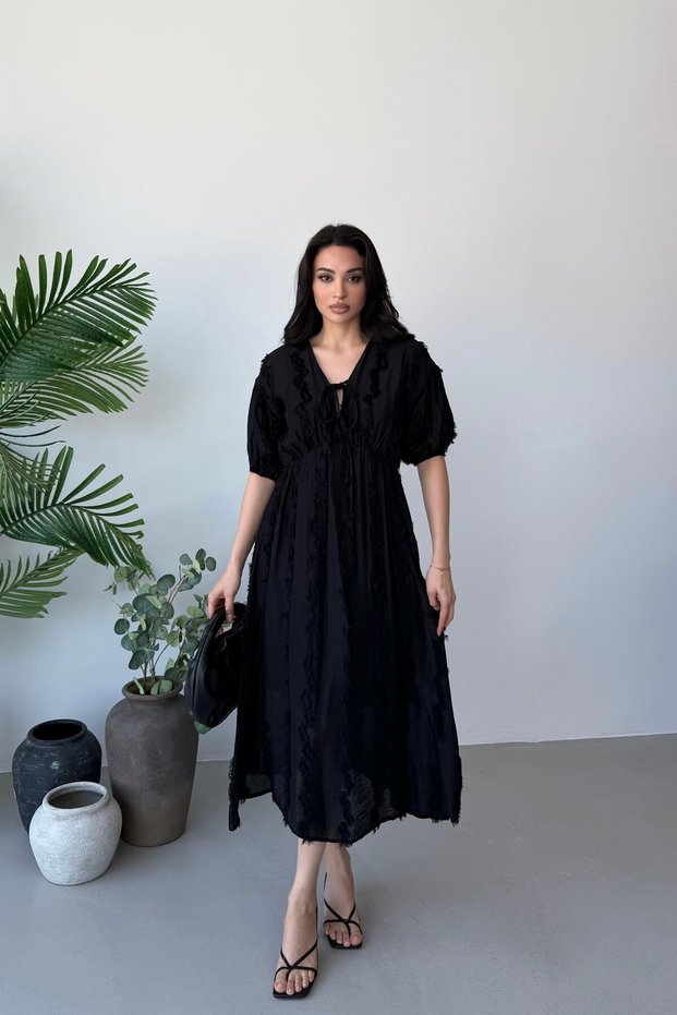 Black Half Sleeve V-Neck Midi Dress