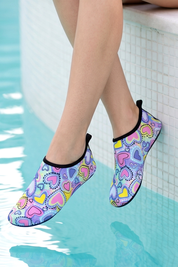 Children's Non-Slip Sole Sea and Pool Booties 17 Lilac