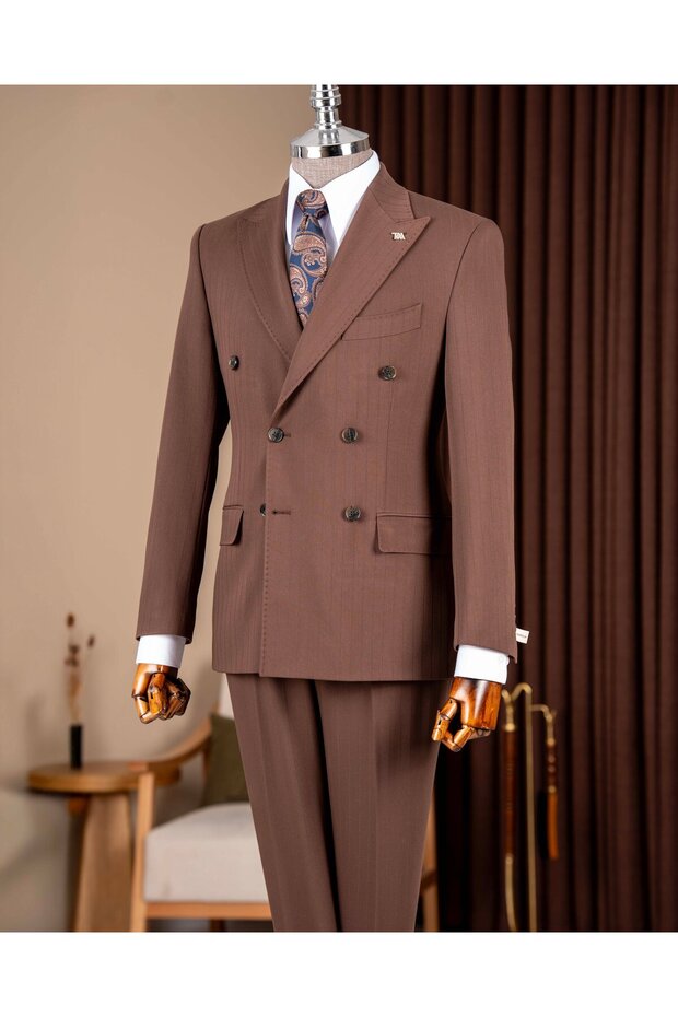 Slim Fit Double-Breasted Peaked Lapel Striped Men's Suit Brown T20062-03