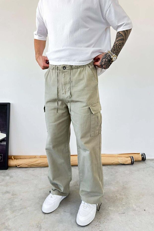 Khaki Adjustable Baggy Pants with Cargo Pockets