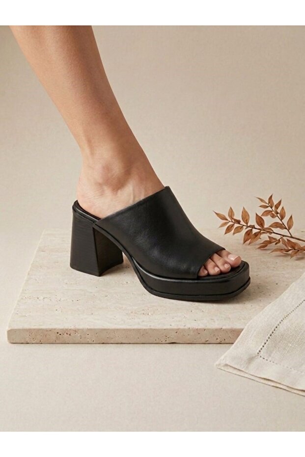 Genuine Leather Square Toe Women's Sabo Slippers