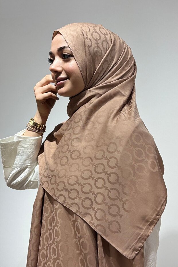 شال من القطن والخيزران والمينك والجاكار
