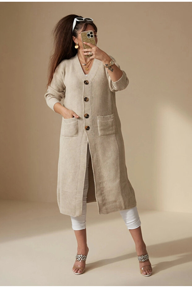 Buttoned Long Cardigan Beige