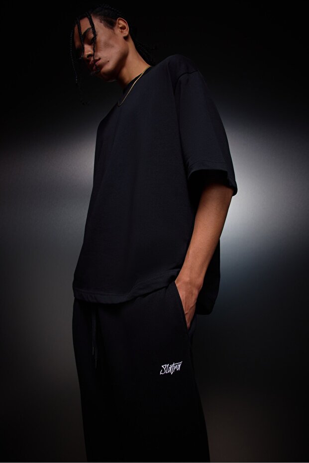 Ανδρικό μπλουζάκι Oversize Basic Μαύρο - 2