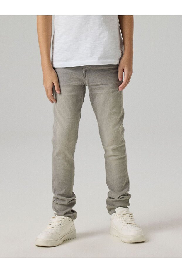 Jeans Slim Fit - 8