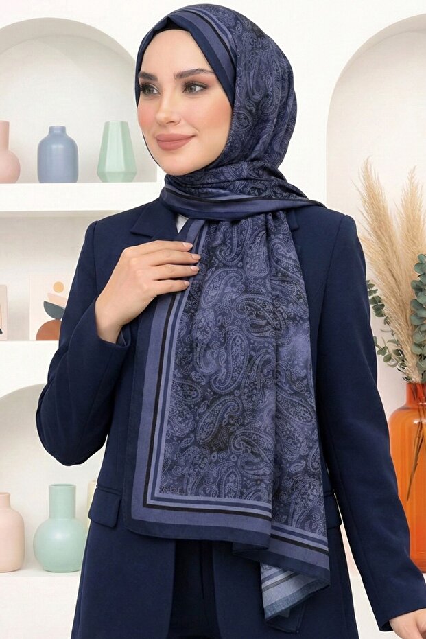 Women's Navy Blue Shawl with Patterned Bamboo Crush Design