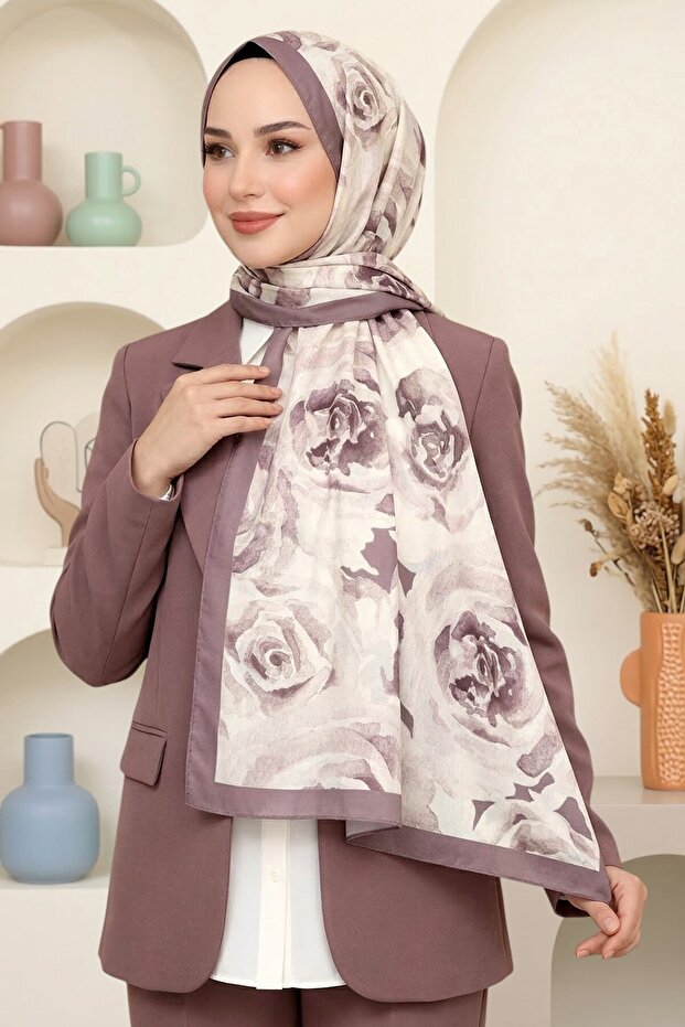 Women's Soft Shawl with Dried Rose Pattern