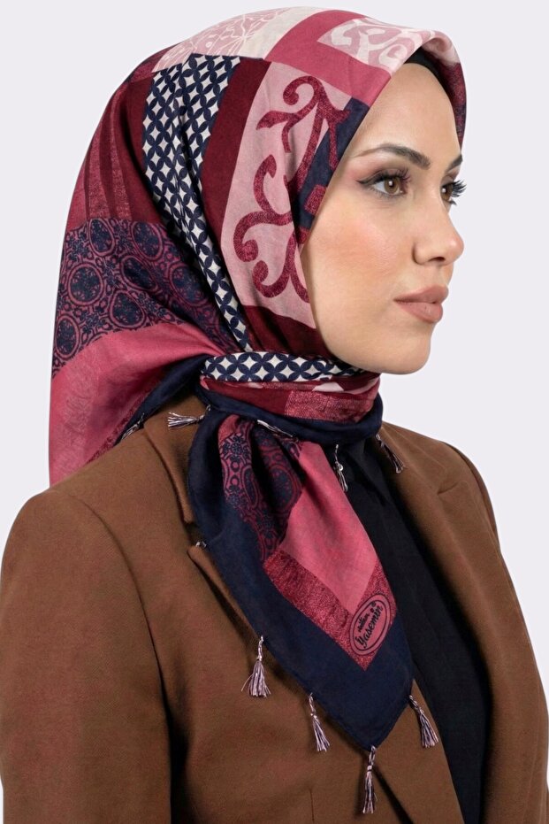 Women's Navy Blue Pink Abstract Patterned Pearl Beaded Writing