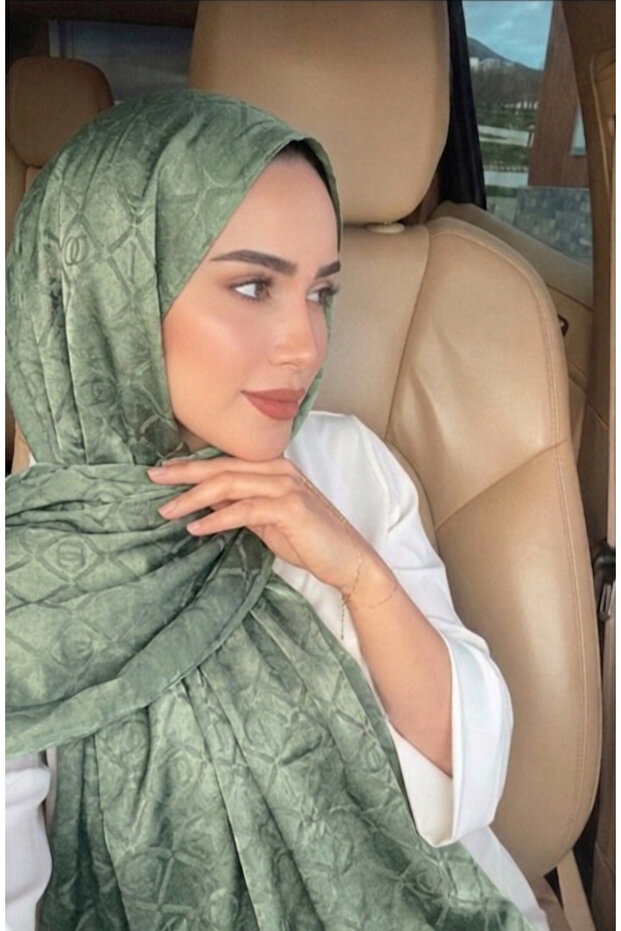 شال بنمط حلقي من إيروبين - 1