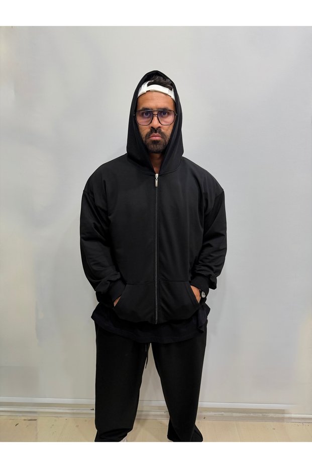 Black 2 Thread Print Basic Summer Sports Tracksuit Set