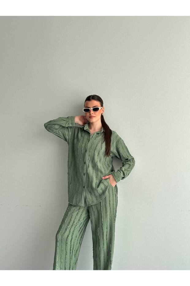 Women's Shirt and Pants Set Loose Fit Striped Casual Stylish Two-Piece Set