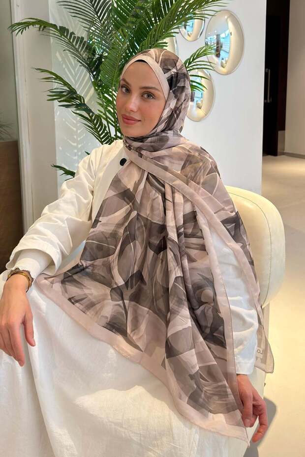 Brush Desen Soft Shawl in Mink Color