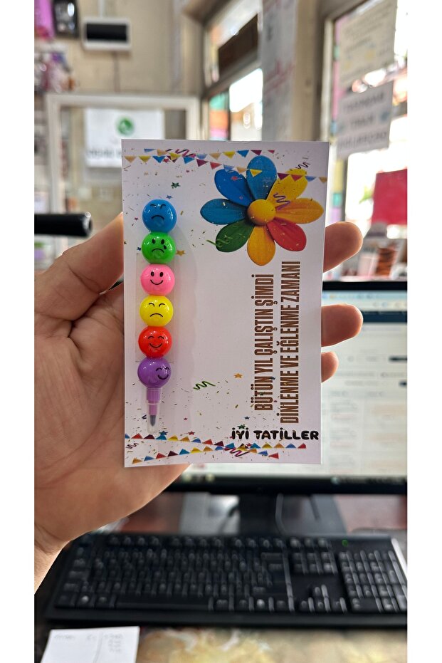 Egg-Laying Emoji Pen Party Gift 5 Pieces