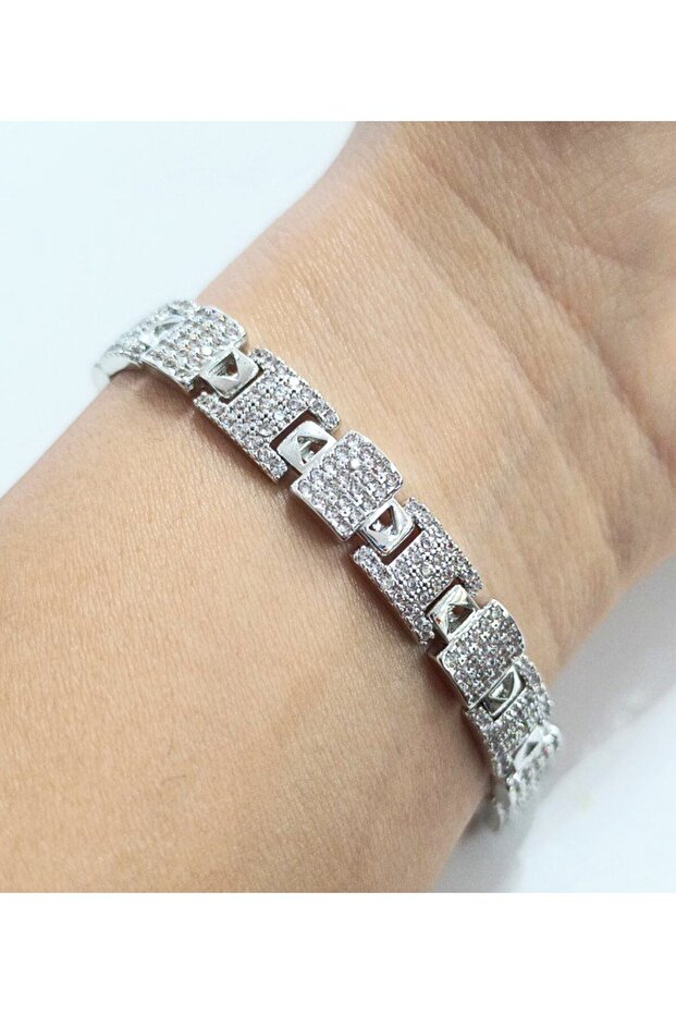 Luxury Glittering Flashy Bracelet