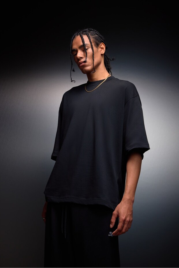 Ανδρικό μπλουζάκι Oversize Basic Μαύρο - 1