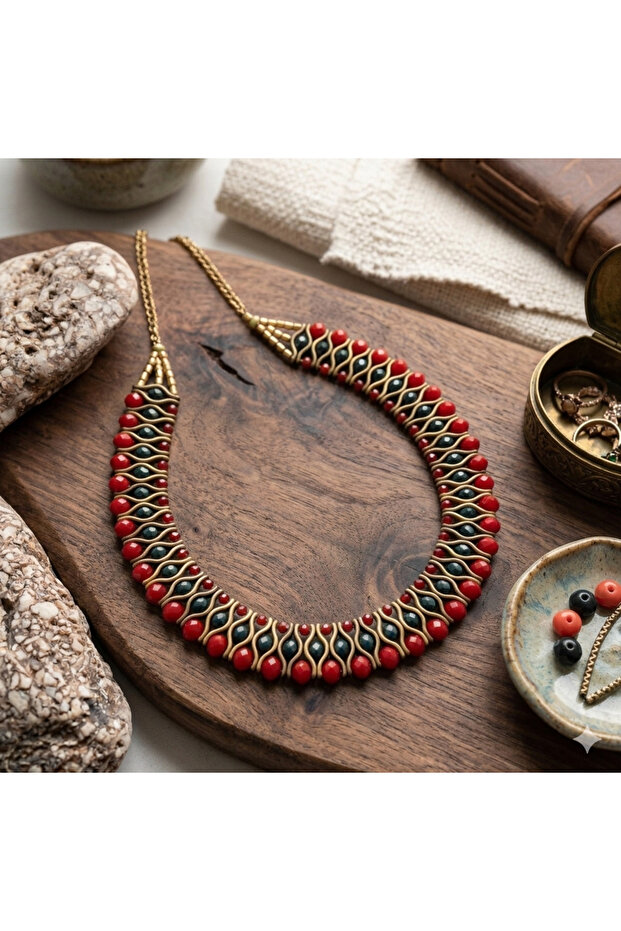 Handmade Crystal, Short Ethnic Women's Necklace