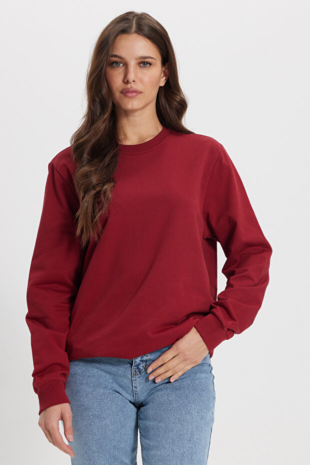 Women's oversized wide cut 100% cotton 2 thread crew neck burgundy sweatshirt