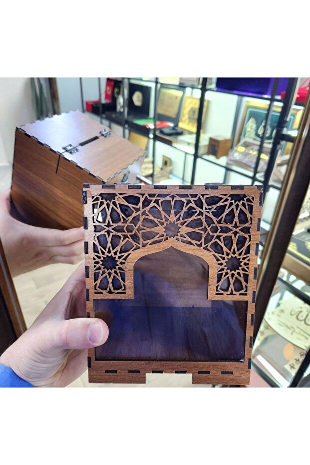 صندوق صدقة خشبي MDF بنمط رومي متوسط الحجم 14x14x16 سم