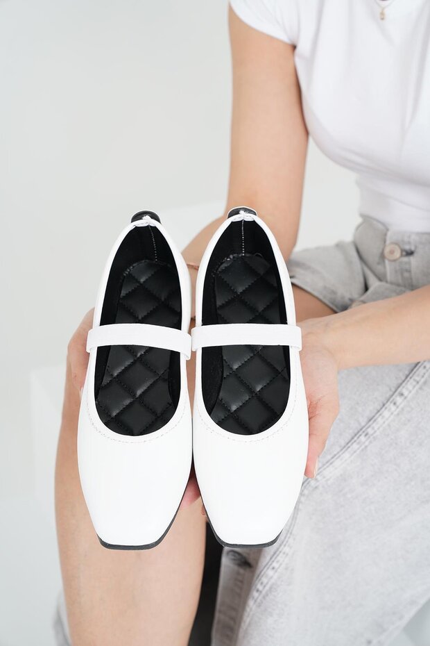 Women's White Elastic Leather Daily Ballerina Flats Byndkgz02