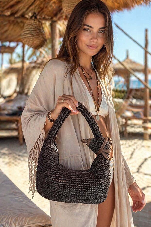 حقيبة نسائية من القش المحبوك يدويًا باللون البني - 30x16 سم