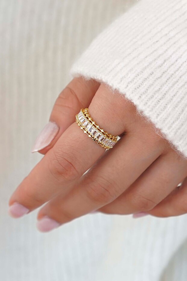 Vip Women's Gold Baguette Stone Chain Detailed Adjustable Ring