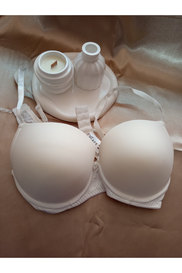 Bra with Underwires and Support Umt