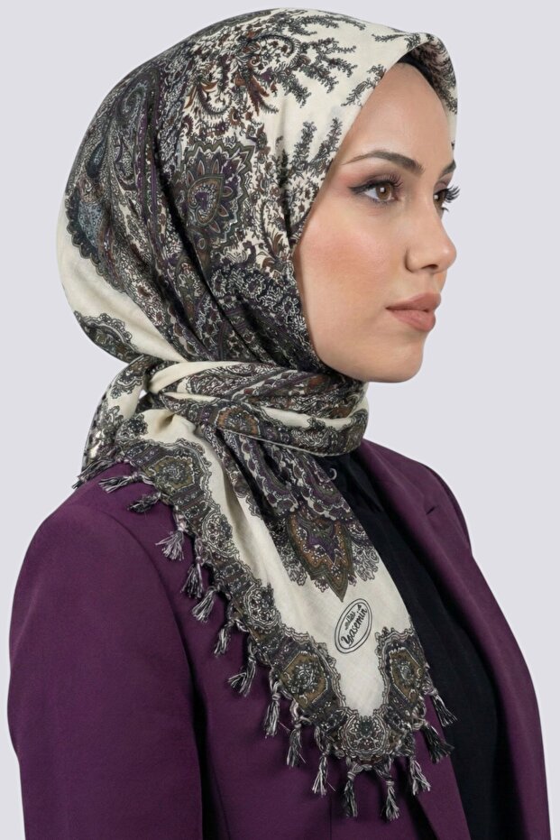 Women's Ecru Khaki Shawl with Patterned Pull-On Beads for Writing