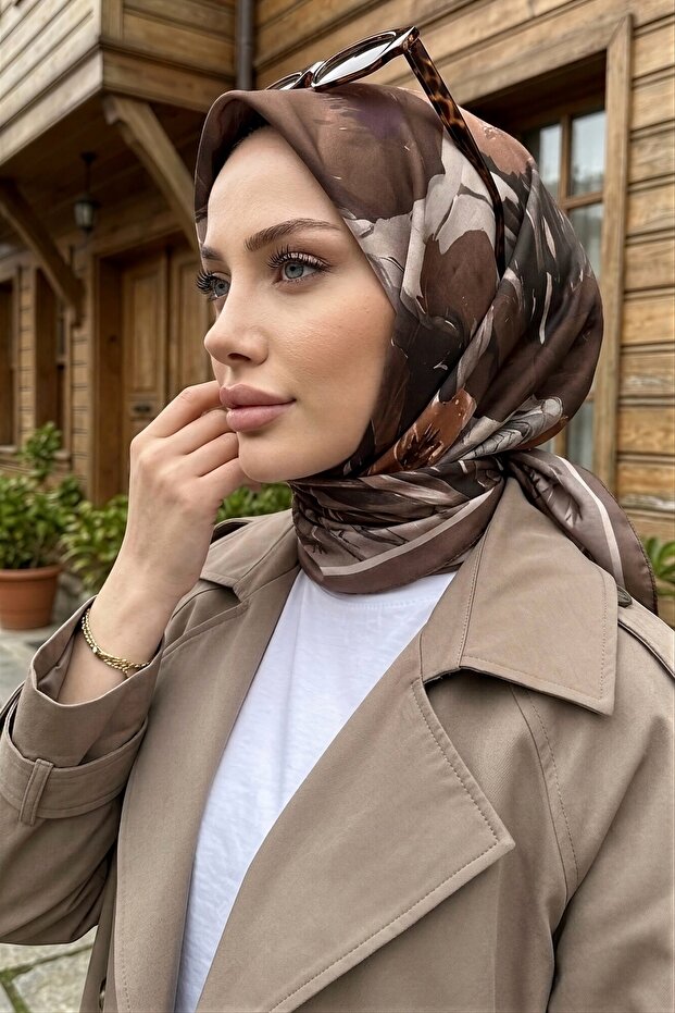 Mink Patterned Soft Scarf - 1