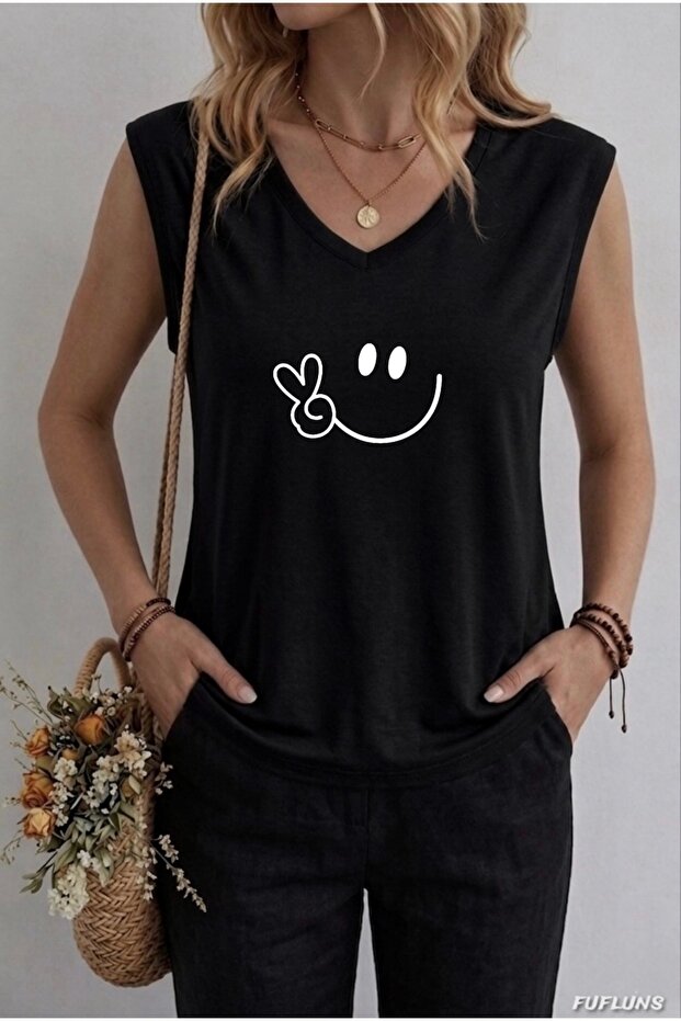 Smiling Face Heart Printed Women's Oversize Sleeveless T-Shirt