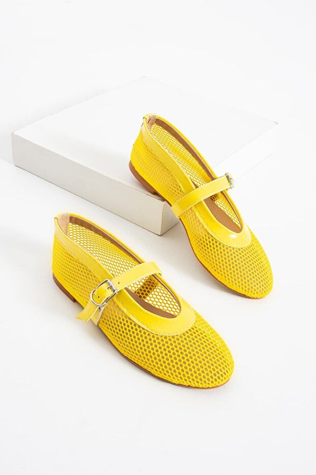 Alisa Yellow Mesh Belt Detailed Women's Ballerinas