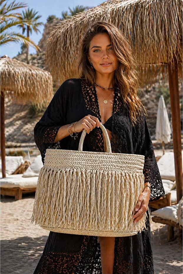 Beige Tasseled Straw Women's Bag
