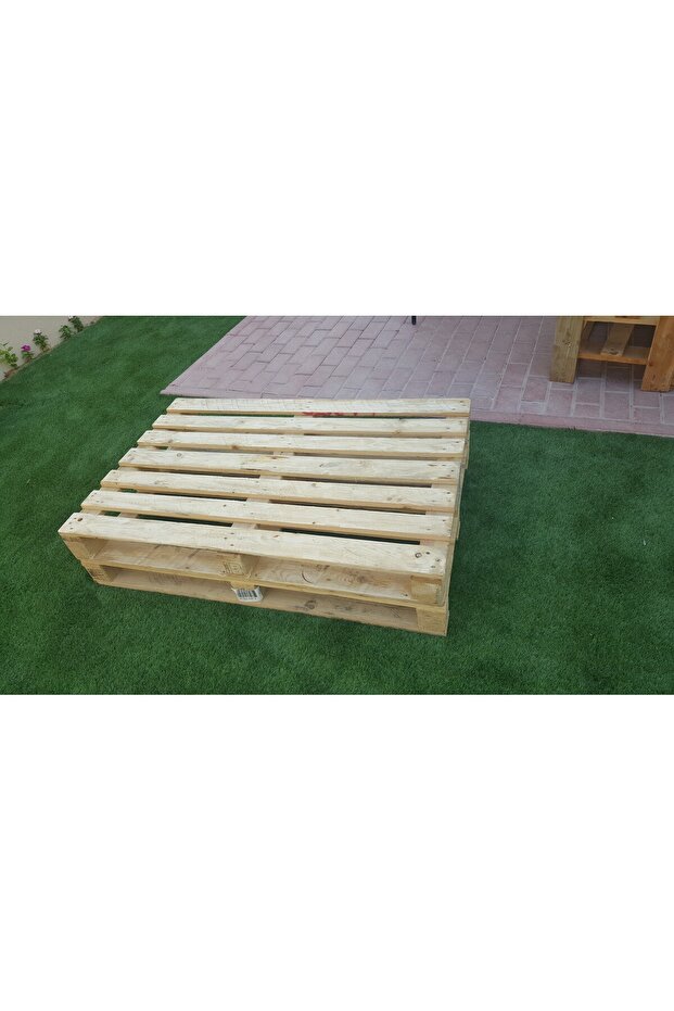pallets0504745792