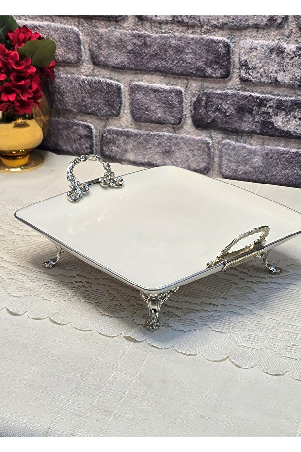 Pisa Duru 26cm Metal Handle and Base, Detailed Porcelain Serving & Presentation Plate