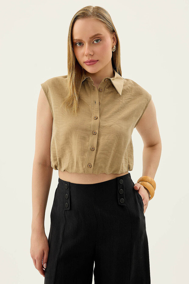 Elastic Waist, Buttoned Front, Zero Sleeve Blouse - 1